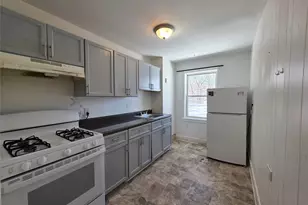 135 Fullerton Ave, Newburgh, NY 12550 - Photo 6