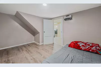 26 Smith Street, Amityville, NY 11701 - Photo 24