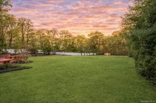 38 Arista Dr, Dix Hills, NY 11746 - Photo 2