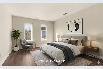 909 Fenway Road, Saint James, NY 11780 - Photo 20