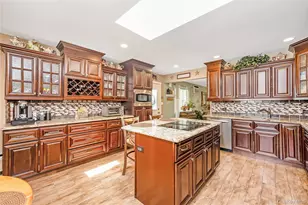 71 Seawane Rd, East Rockaway, NY 11518 - Photo 4