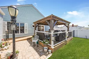 71 Seawane Rd, East Rockaway, NY 11518 - Photo 16