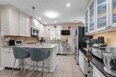 65-31 Fitchett Street, Rego Park, NY 11374 - Photo 8