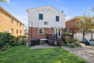 65-31 Fitchett St, Rego Park, NY 11374 - Photo 26