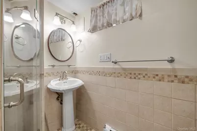 65-31 Fitchett Street, Rego Park, NY 11374 - Photo 26