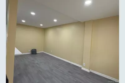 924 E 106th Street #1st floor, Brooklyn, NY 11236 - Photo 4