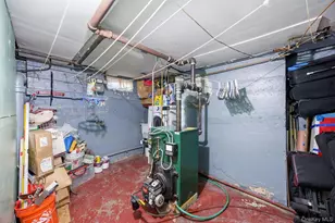 147-40 33rd Ave, Flushing, NY 11354 - Photo 20