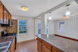 109-21 215th St, Queens Village, NY 11429 - Photo 12