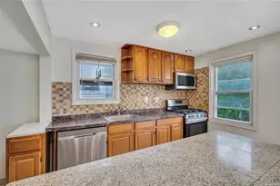 109-21 215th St, Queens Village, NY 11429 - Photo 10