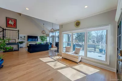 5 Ocean Avenue, Northport, NY 11768 - Photo 8