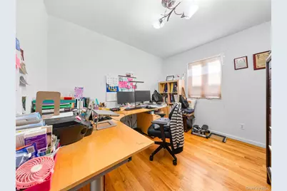 24571 61st Avenue, Little Neck, NY 11362 - Photo 30