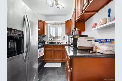 24571 61st Avenue, Little Neck, NY 11362 - Photo 26