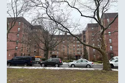 2220 Burnett Street #1G, Brooklyn, NY 11229 - Photo 2