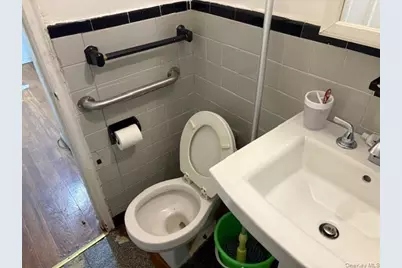 2220 Burnett Street #1G, Brooklyn, NY 11229 - Photo 12