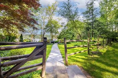 2727 Palisade Avenue #5A, Bronx, NY 10463 - Photo 2