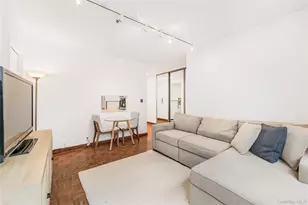 420 E 58th St, New York, NY 10022 - Photo 12