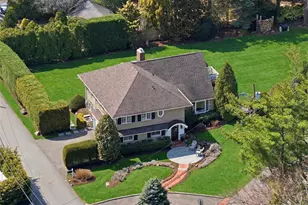 36 Bay Dr E, Huntington, NY 11743 - Photo 30