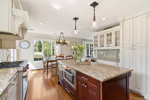 36 Bay Dr E, Huntington, NY 11743 - Photo 12