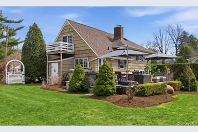 36 Bay Drive E, Huntington, NY 11743 - Photo 28