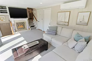 36 Bay Dr E, Huntington, NY 11743 - Photo 14