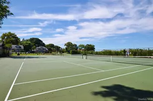 36 Bay Dr E, Huntington, NY 11743 - Photo 34