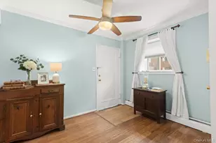 123 Park Ave, Amityville, NY 11701 - Photo 2