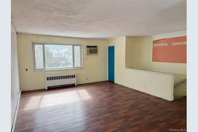 13-16 212th Street #Upper, Bayside, NY 11360 - Photo 4