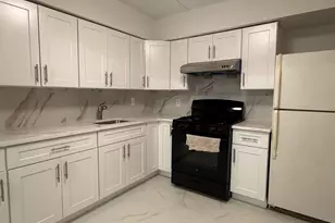 136-24 Maple Ave, Flushing, NY 11355 - Photo 6