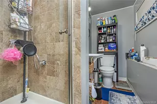 35 Crossway Dr, Deer Park, NY 11729 - Photo 16