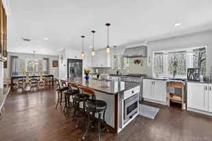 7 Fairgreen Ct, Cortlandt Manor, NY 10567 - Photo 10