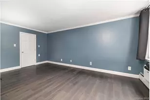 30 Daley Pl, Lynbrook, NY 11563 - Photo 14