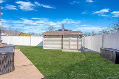 58 Lourae Drive, Massapequa Park, NY 11762 - Photo 36