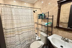 190-18 Woodhull Ave, Hollis, NY 11423 - Photo 20