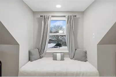 7 Woodbrook Drive, Ridge, NY 11961 - Photo 18