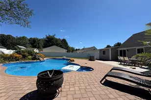 7 Woodbrook Dr, Ridge, NY 11961 - Photo 20