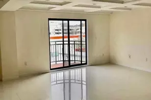 4 Chelsea Pl, Great Neck, NY 11021 - Photo 8