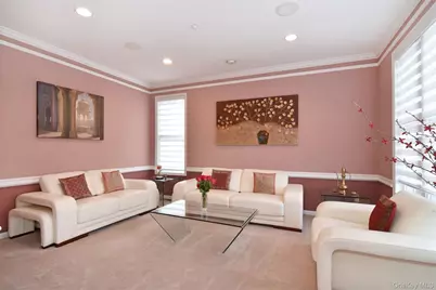 143 Classic Court, White Plains, NY 10603 - Photo 20