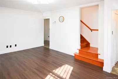 81-32 252 Street, Bellerose, NY 11426 - Photo 8