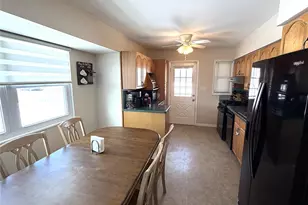 57 Pebble Ln, Deer Park, NY 11729 - Photo 6