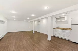 9 Hinton Ave, Babylon, NY 11702 - Photo 22