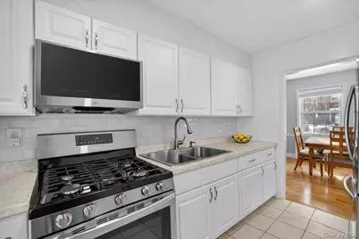 1 Fieldstone Drive #77, Hartsdale, NY 10530 - Photo 2