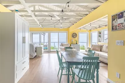 58 Hillcrest Drive, Calverton, NY 11933 - Photo 12