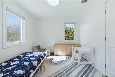 4 Lawrence Place, Pelham, NY 10803 - Photo 20