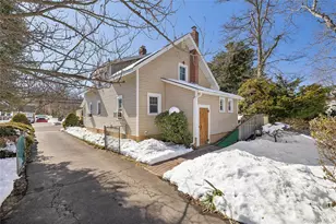 3259 Union Blvd, East Islip, NY 11730 - Photo 16