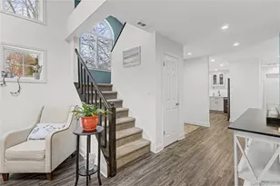 168 Gothic Cir, Manorville, NY 11949 - Photo 6