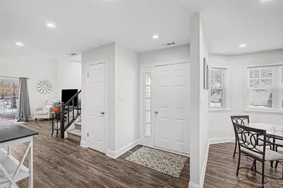 168 Gothic Circle, Manorville, NY 11949 - Photo 10