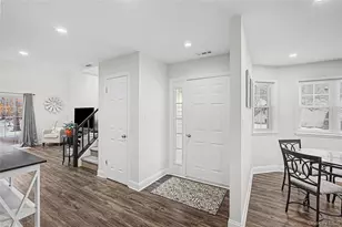 168 Gothic Cir, Manorville, NY 11949 - Photo 10