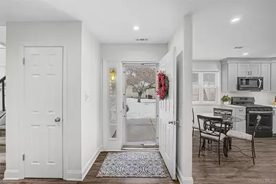 168 Gothic Circle, Manorville, NY 11949 - Photo 14