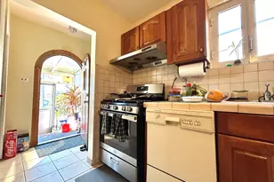 54-07 84th St, Elmhurst, NY 11373 - Photo 8