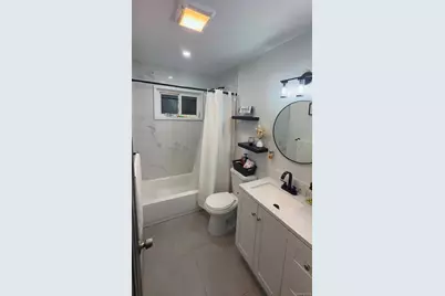 160 Pacific Street, Copiague, NY 11726 - Photo 10